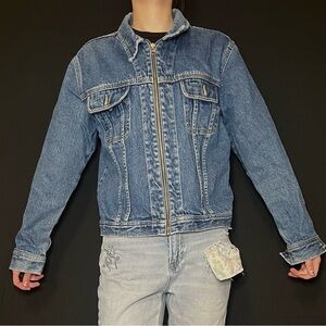 fitted mid wash tommy hilfiger denim jacket with zipper